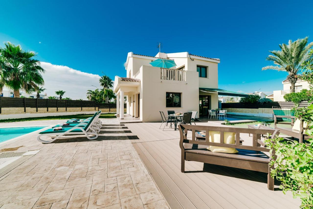 Villa Michelle Ayia Napa Exteriör bild